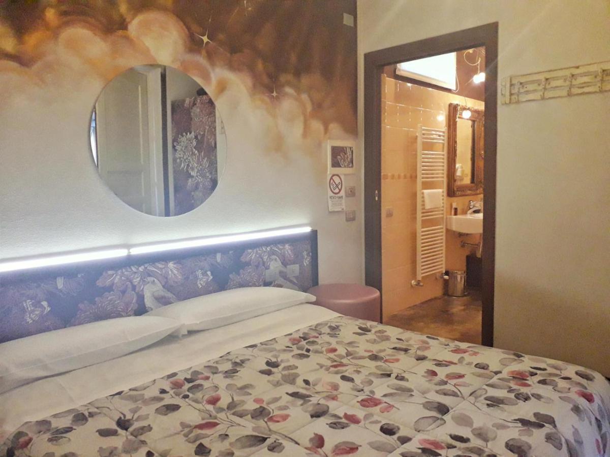 Cortiletto D'Alba Camere Con Ristorante Екстериор снимка