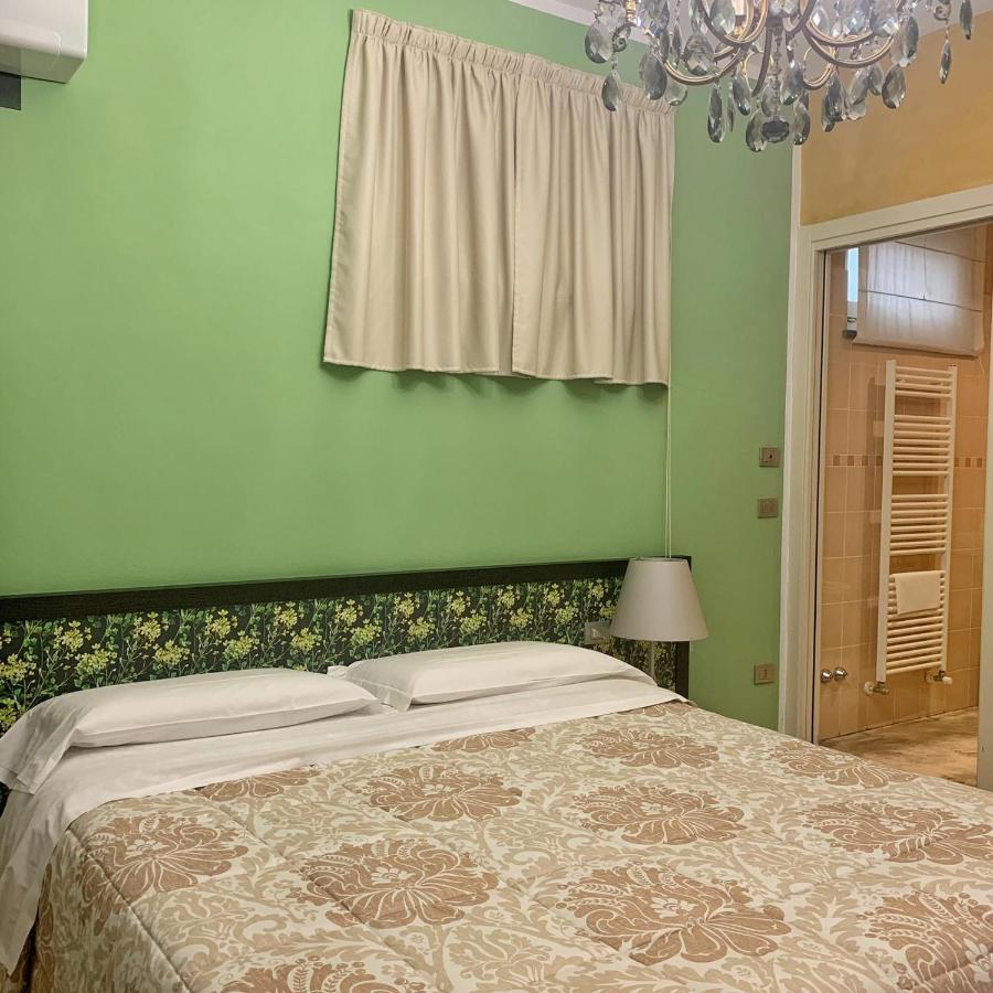 Cortiletto D'Alba Camere Con Ristorante Екстериор снимка